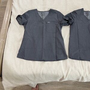 Figs Charcoal V-Neck Scrub Top